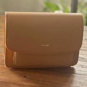 NWT Pixie Mood Zoe Crossbody Convertible Bag, Honey
